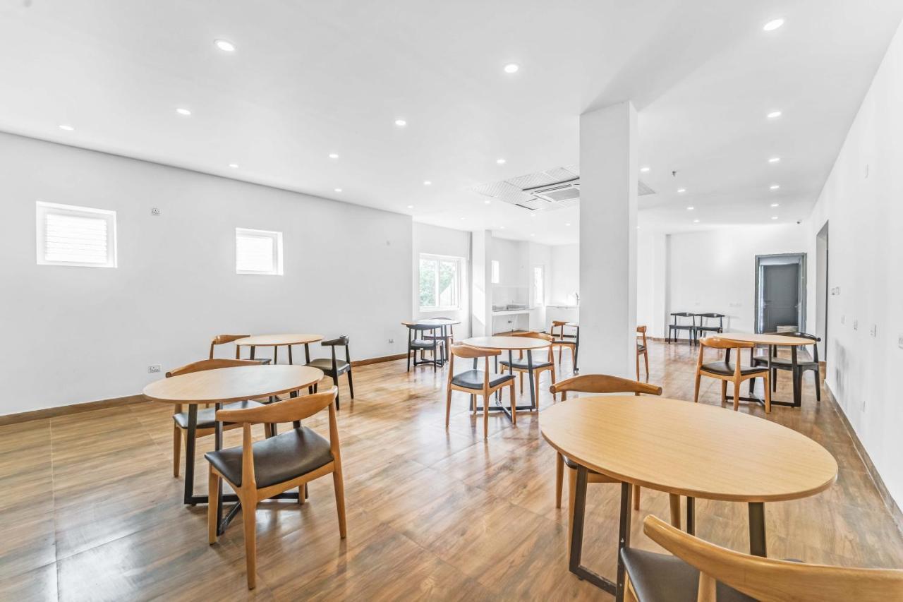 Rohaan Inn - Upar Hotels Ashok Nagar Madras Buitenkant foto