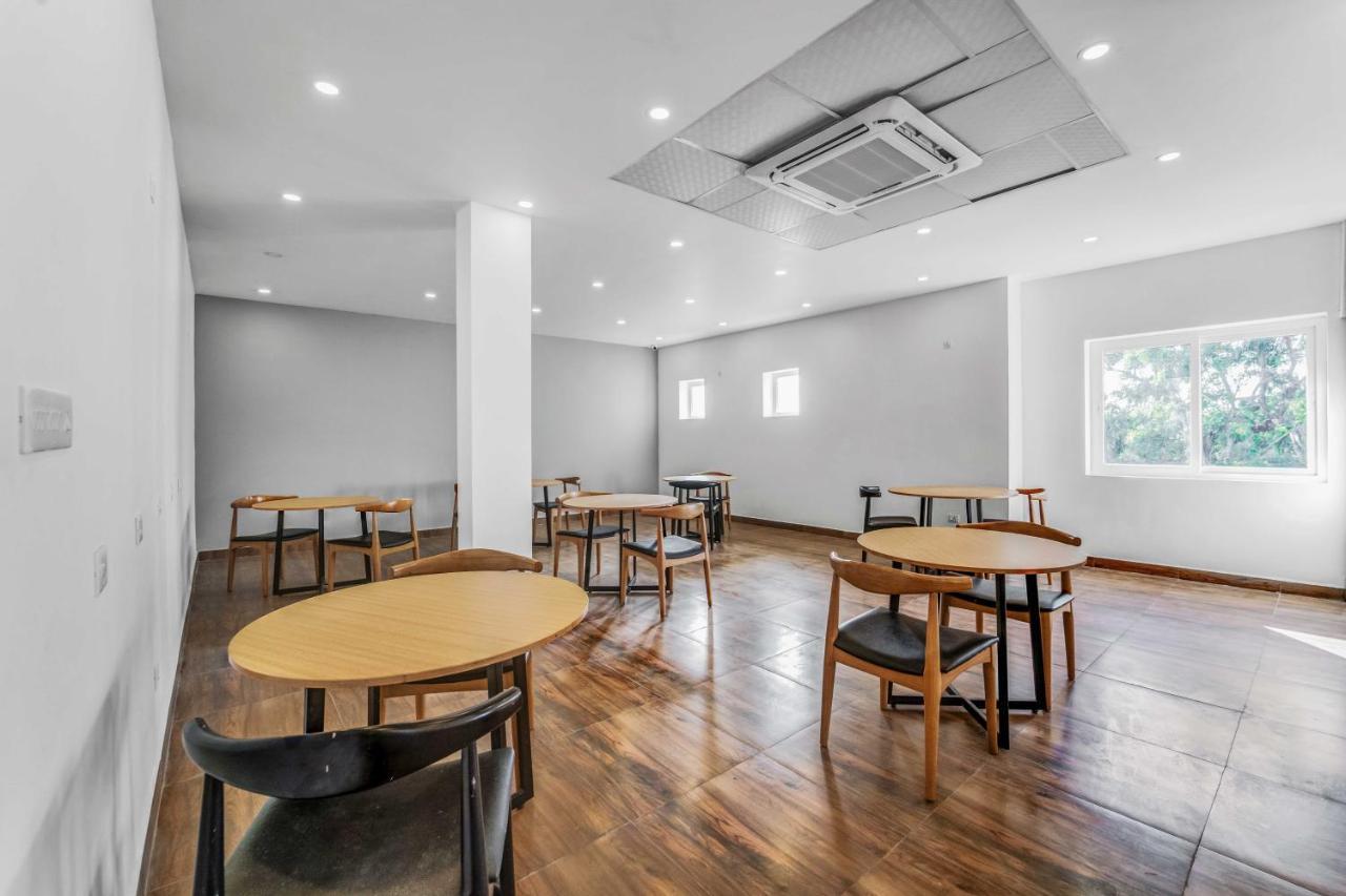 Rohaan Inn - Upar Hotels Ashok Nagar Madras Buitenkant foto
